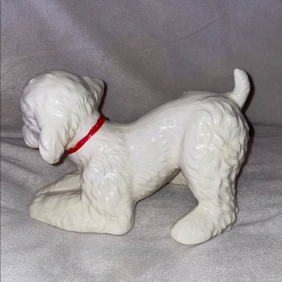 Vintage Porcelain Poodle Figurine with Red Collar - Picture 3 of 4